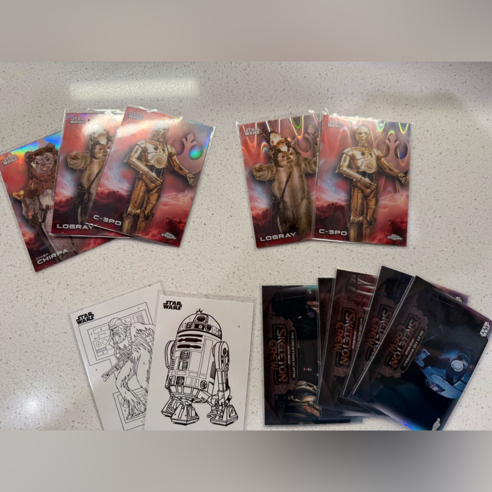 Lot of Topps Chrome 2025 Star Wars Trading Cards
